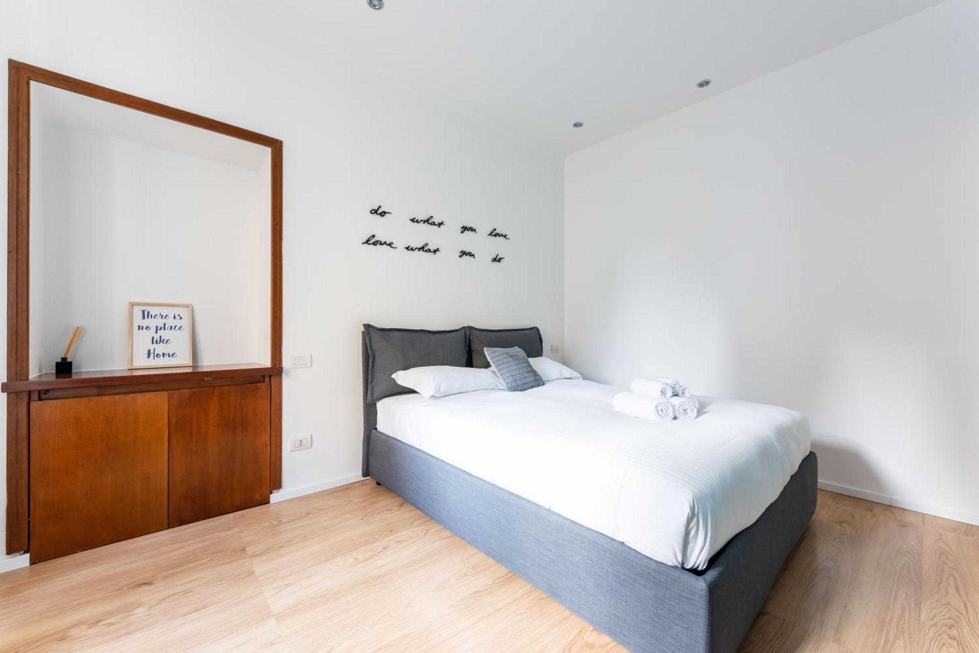 Milano Apartments Vigevano 41 ภายนอก รูปภาพ