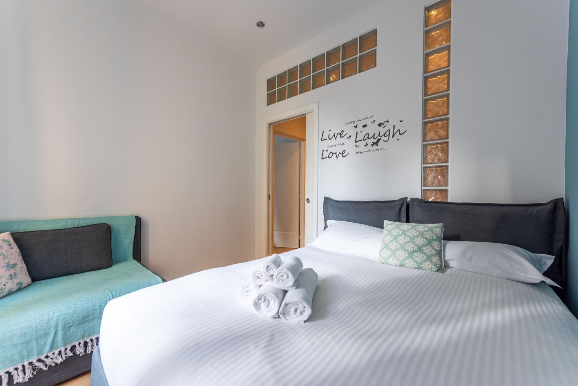 Milano Apartments Vigevano 41 ภายนอก รูปภาพ