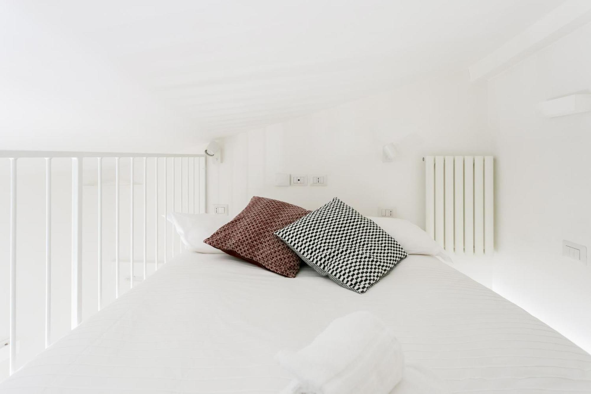 Milano Apartments Vigevano 41 ภายนอก รูปภาพ