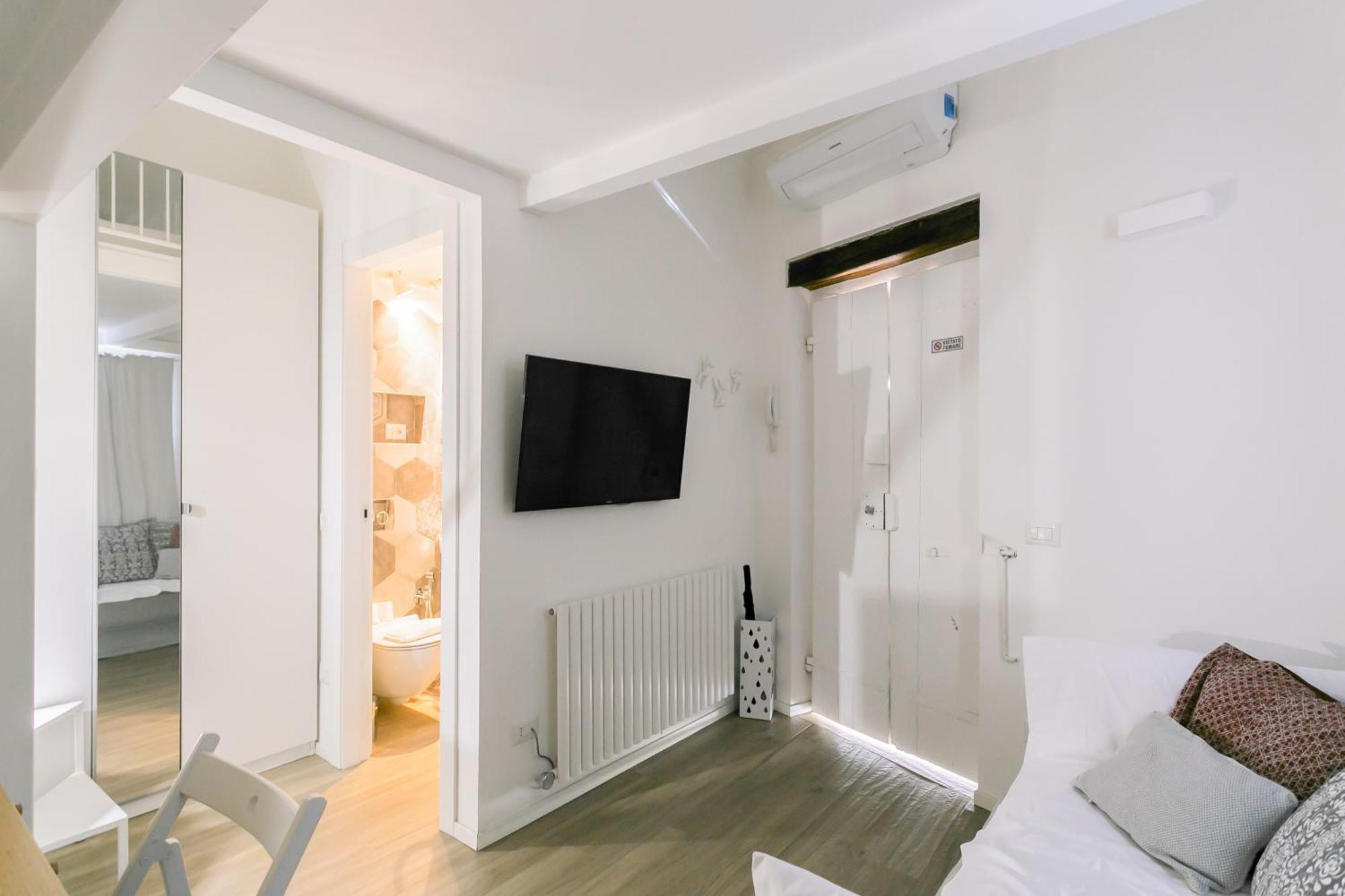 Milano Apartments Vigevano 41 ภายนอก รูปภาพ